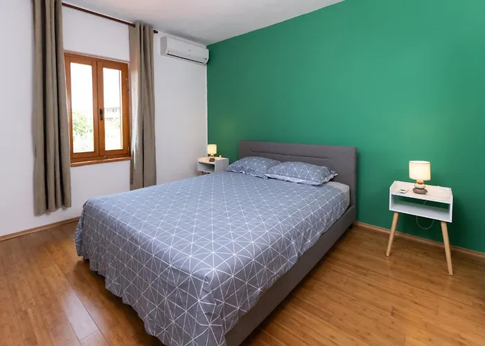 Casa Arancina Vila